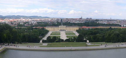 Schönbrunn z Gloriette.