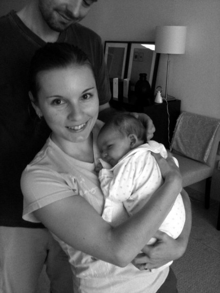 Izy (2 weeks) Izy (2 weeks)