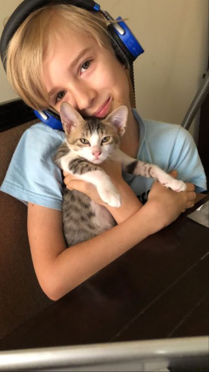 E3F9181E-768F-4259-8BC9-AA2F790DE101