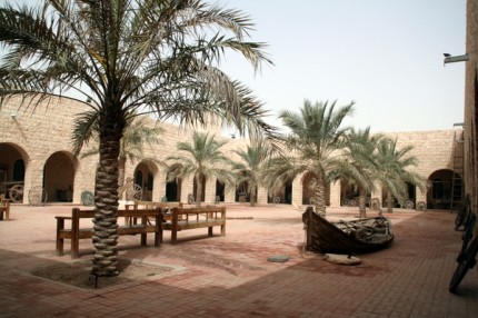 Sh. Faisal's Museum - nádvoří